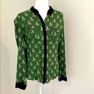 Women’s unicycle print button up